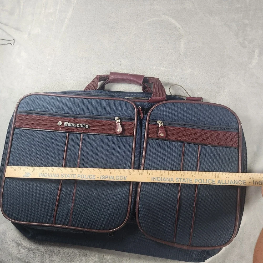 Vintage 1987 SAMSONITE SILHOUETTE 4 Business Navy Personal Travel Suitcase